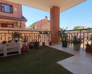 Terrassa de Casa o xalet en venda en Fuente El Saz de Jarama amb Calefacció, Jardí privat i Terrassa