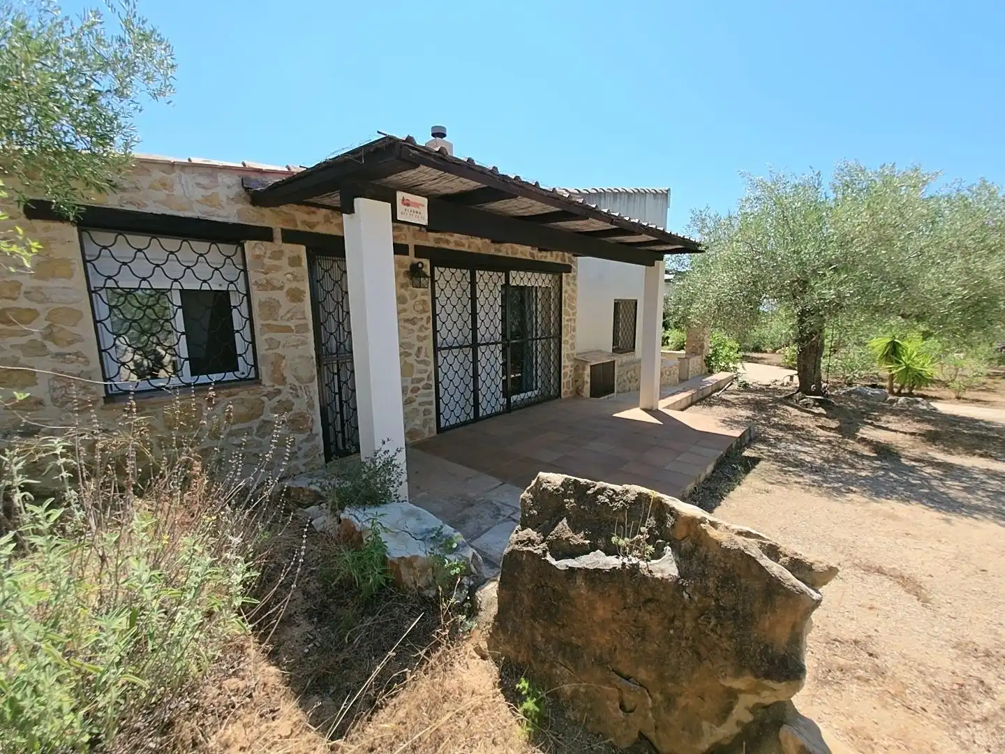 Außenansicht von Country house zum Verkauf in L'Ametlla de Mar  mit Privatgarten, Terrasse und Schwimmbad