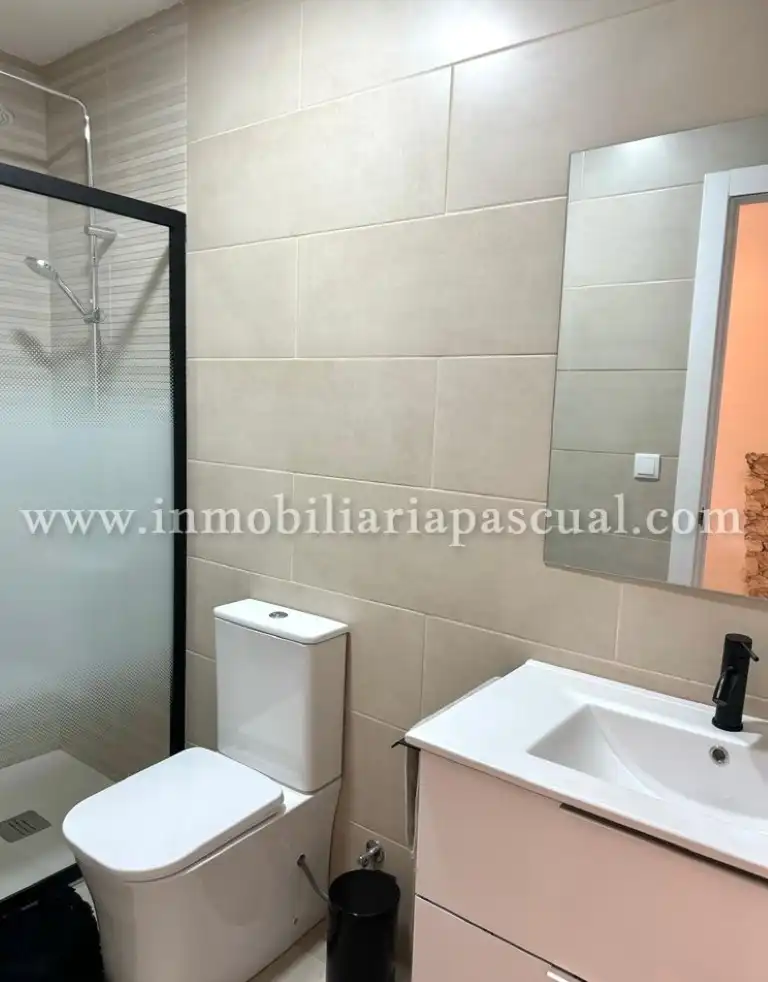 Bathroom of Houses for sale in Beniarrés