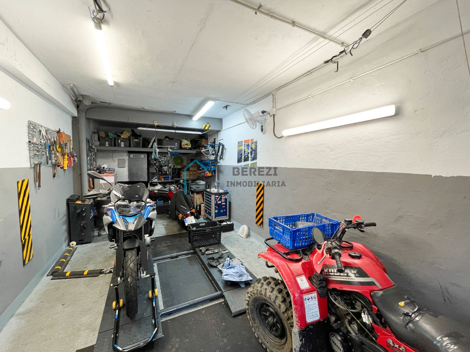 Garage for sale in Bermeo