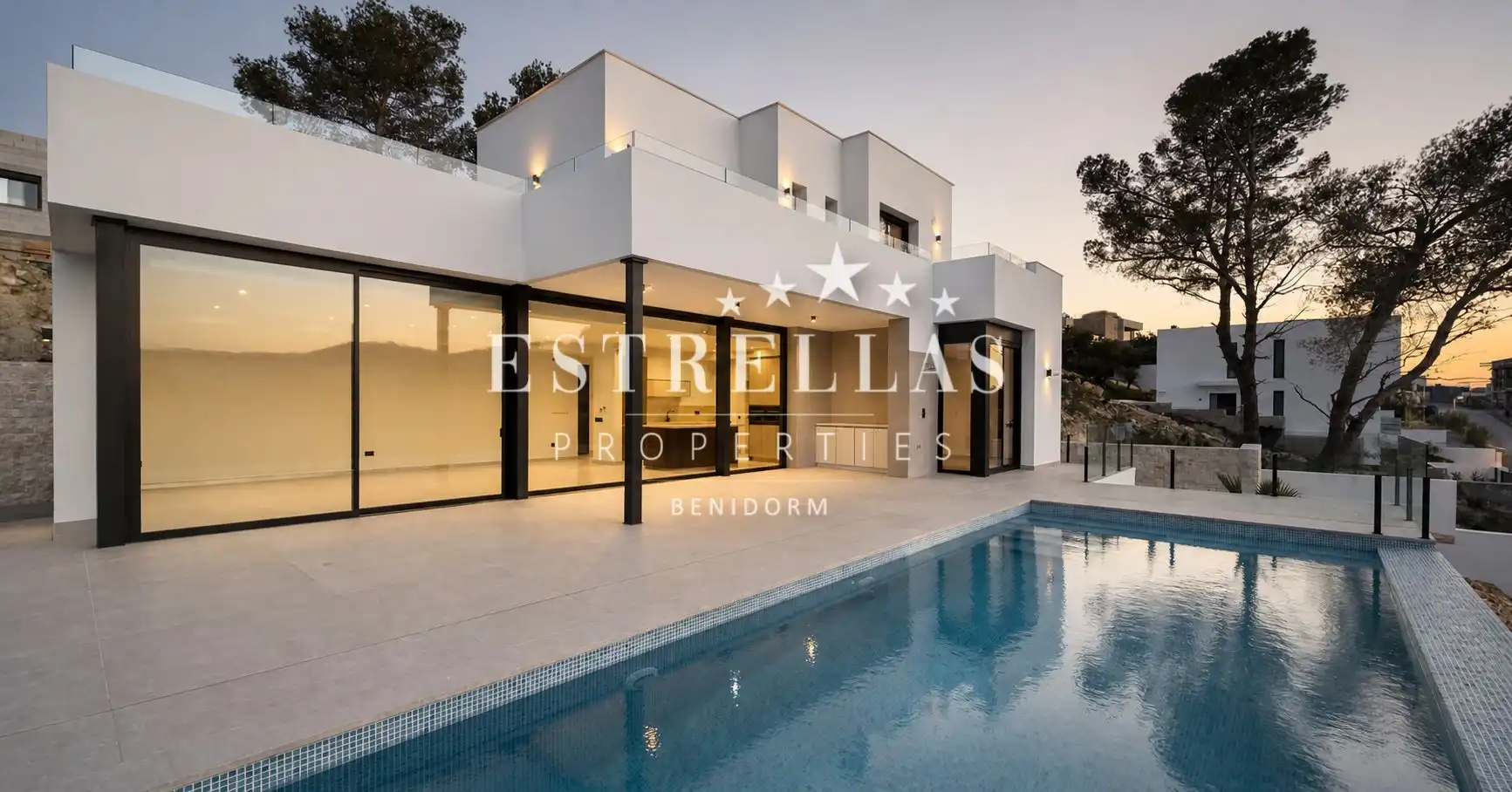 Chalet con piscina en venta en La Empedrola
