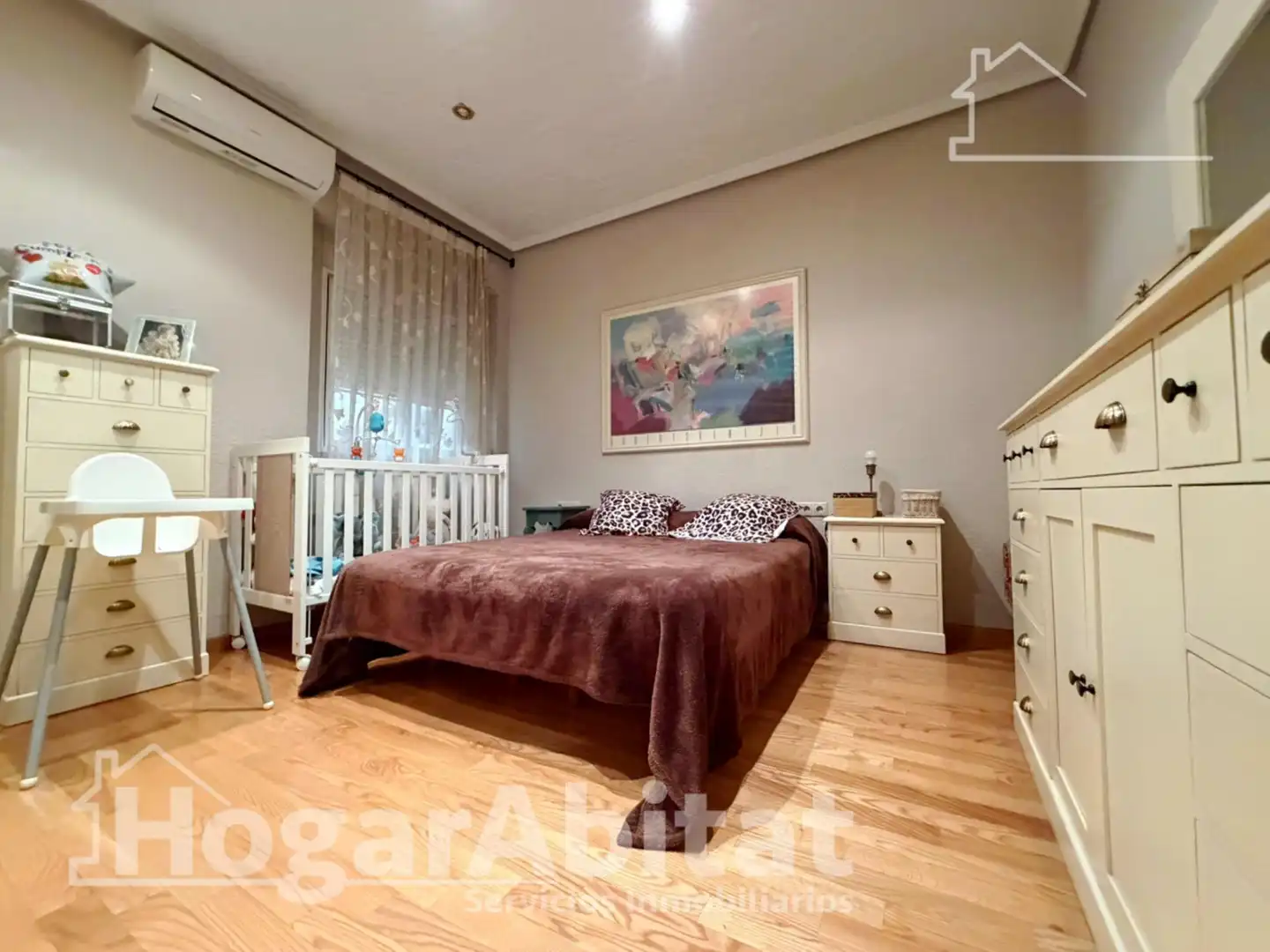 Habitación de Casa o chalet en venta en Paterna con Aire acondicionado, Calefacción y Terraza