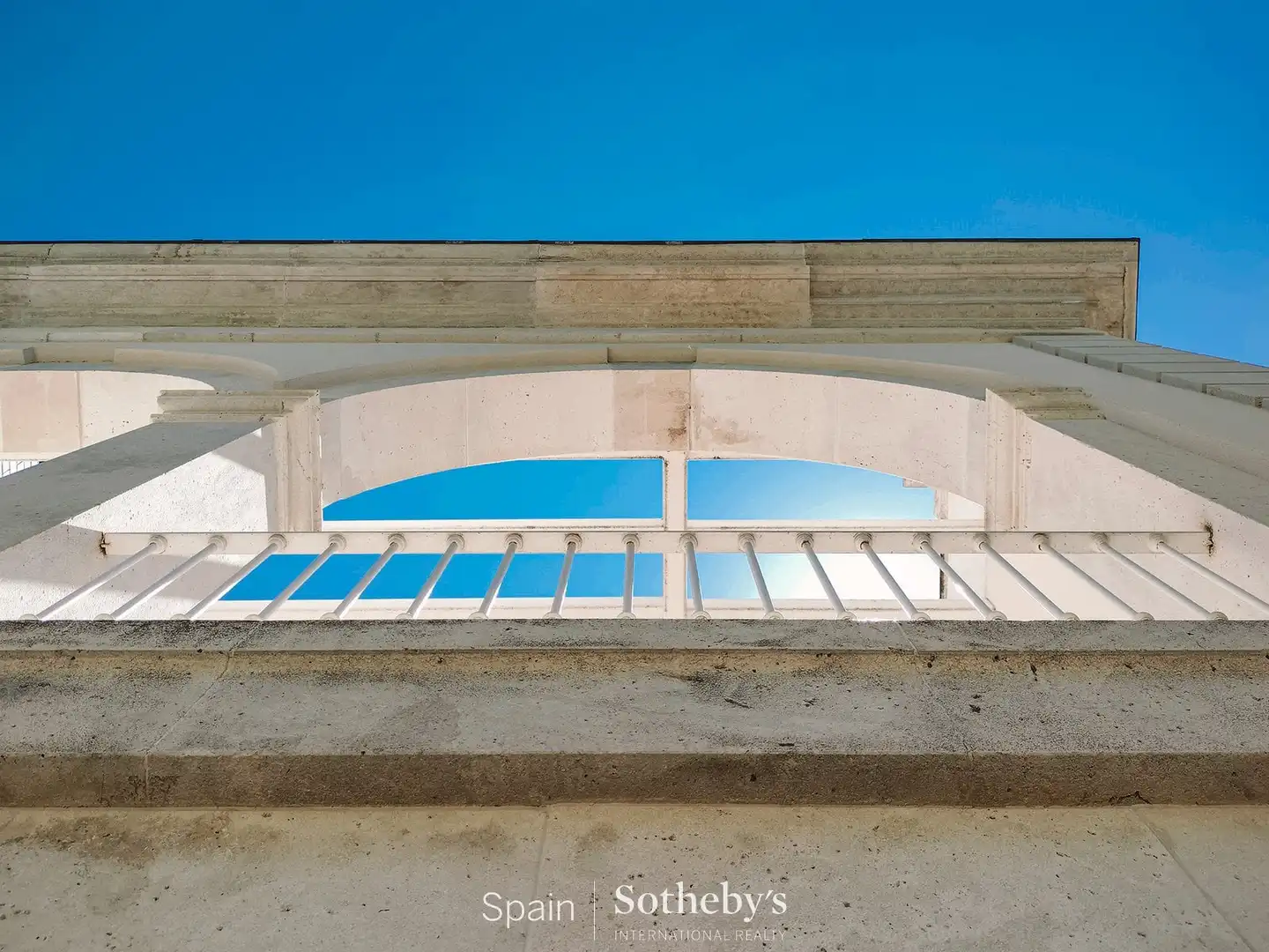 Exterior view of Houses for sale in Madrid  with Air Conditioner, Heating and Private garden