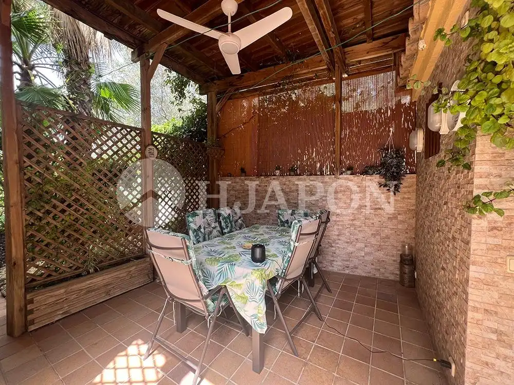 Terrassa de Casa o xalet en venda en Vilassar de Dalt amb Aire condicionat, Calefacció i Jardí privat