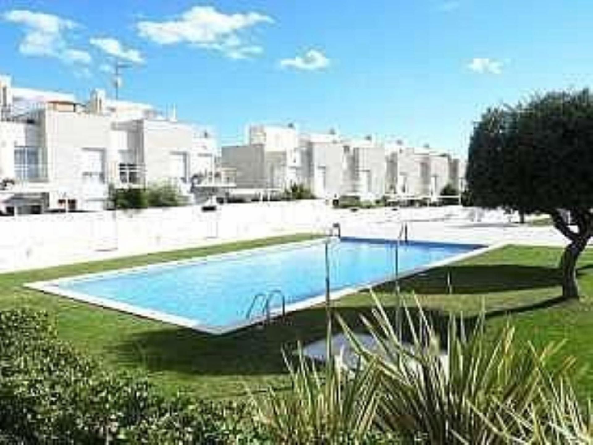 Piscina de Casa adosada en venta en Creixell con Aire acondicionado, Calefacción y Jardín privado