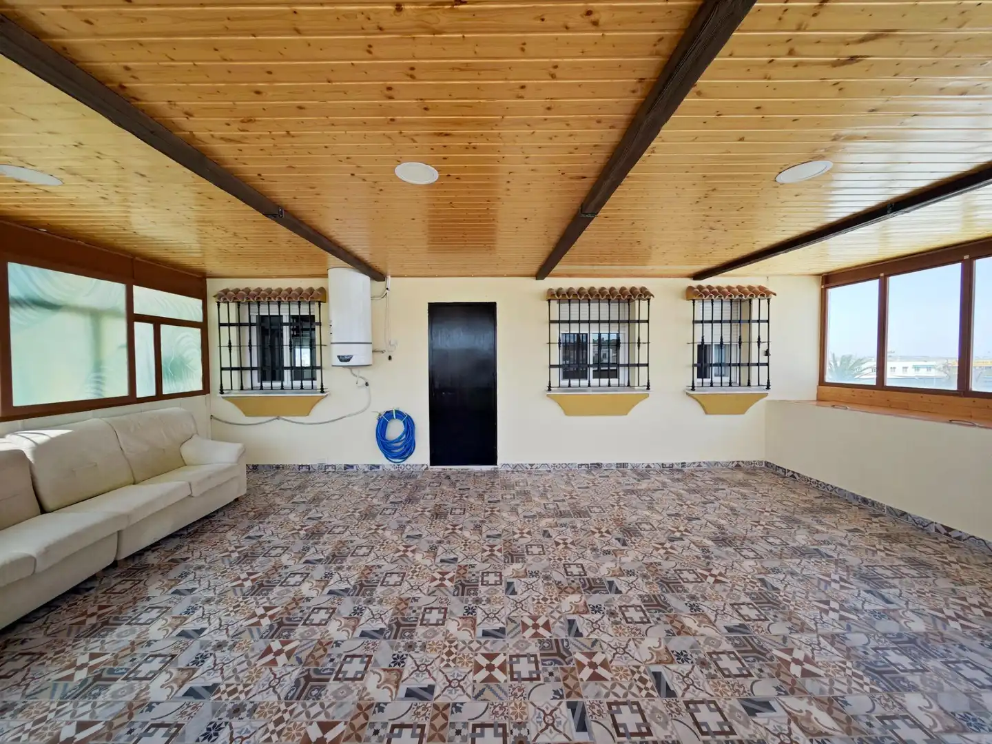 Flat for sale in Chiclana de la Frontera  with Air Conditioner and Terrace