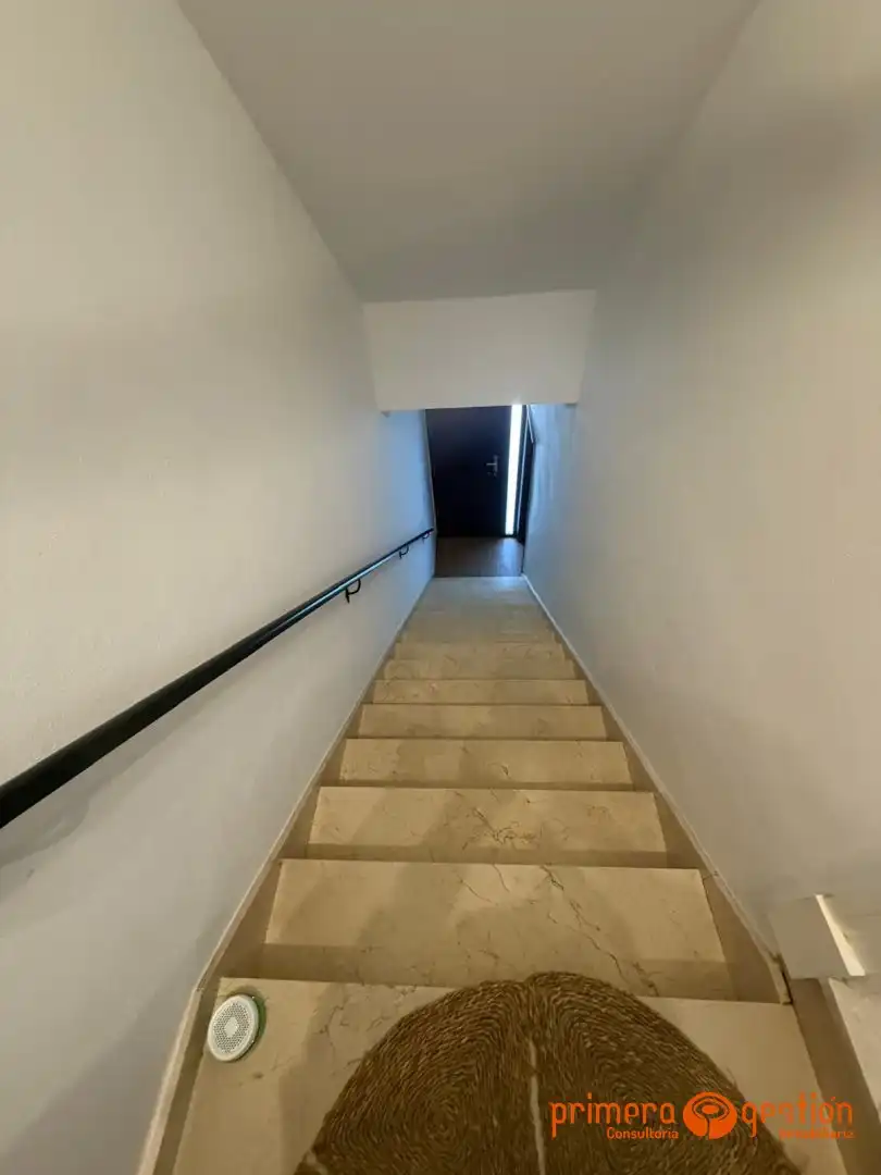Houses for sale in Fuentes de Andalucía  with Air Conditioner, Terrace and Furnished