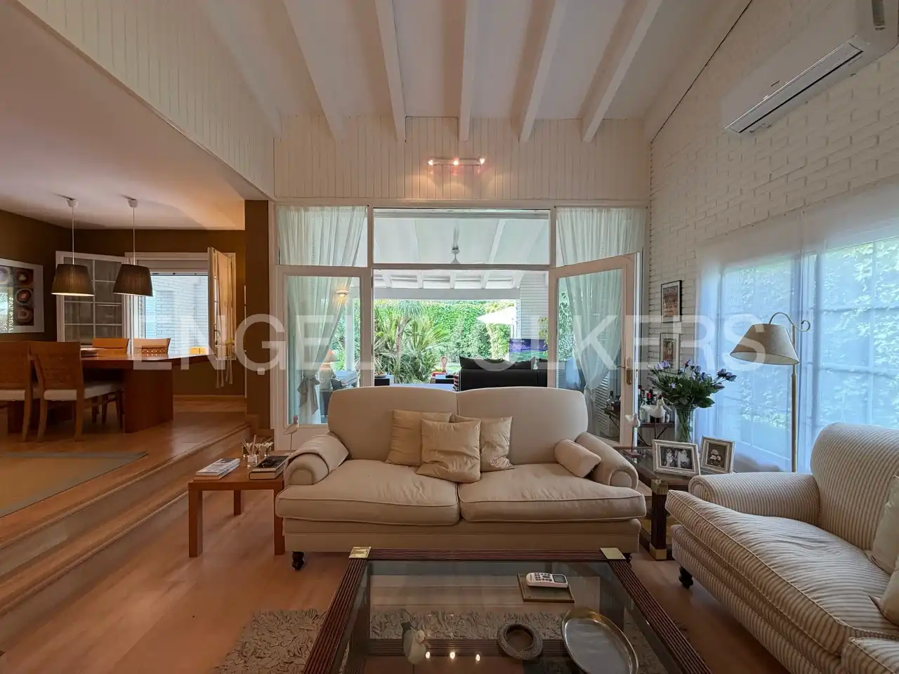 Sala de estar de Casa o chalet en venta en Cambrils con Aire acondicionado, Calefacción y Jardín privado