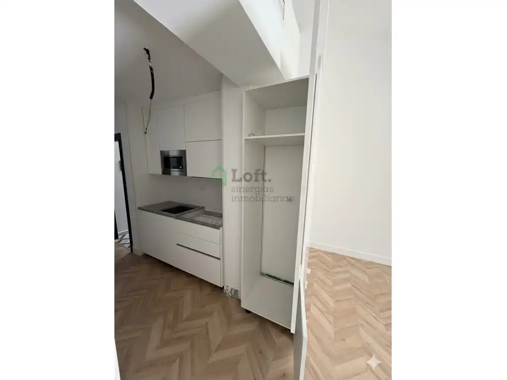 Apartamento con ascensor en venta en Casco Antiguo, imagen 4