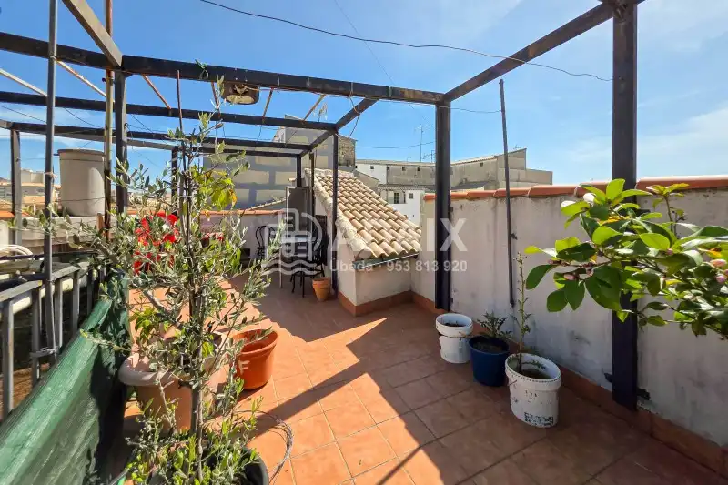 Terrassa de Casa o xalet en venda en Úbeda amb Aire condicionat, Terrassa i Traster
