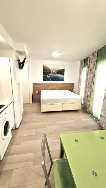 Dormitori de Estudi en venda en Valencia amb Parquet