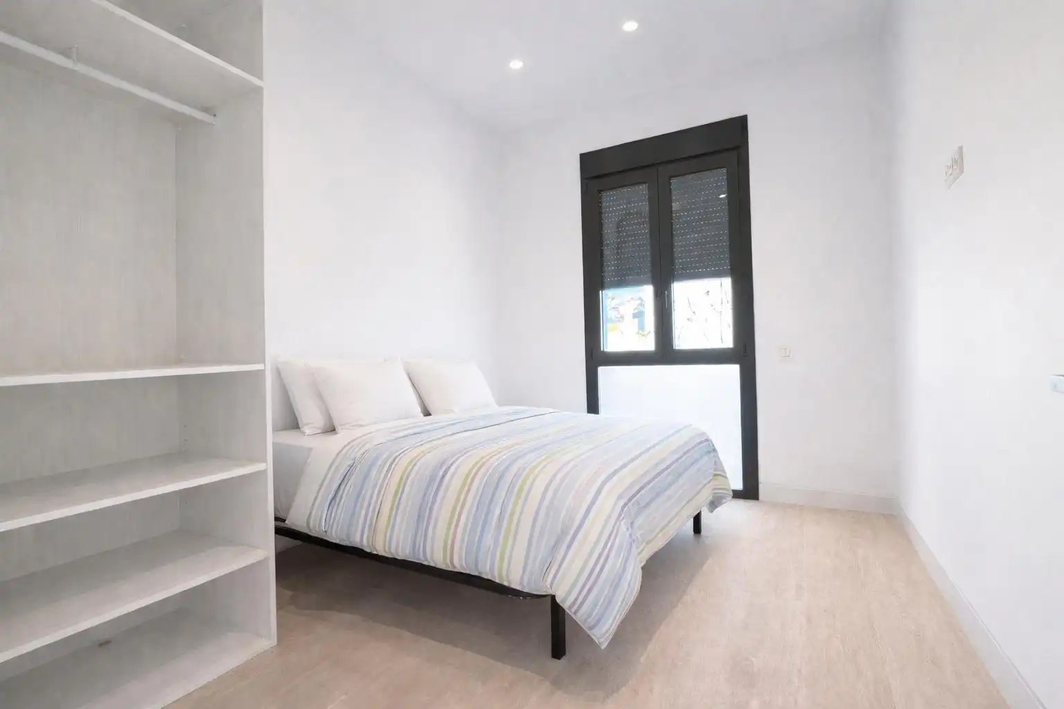 Bedroom of Houses for sale in Colmenar  with Air Conditioner, Heating and Terrace