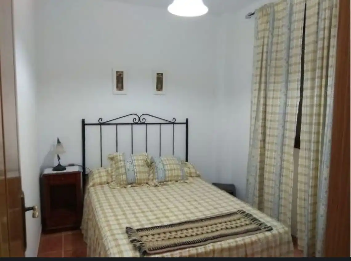 Habitación de Casa adosada en venta en Grazalema