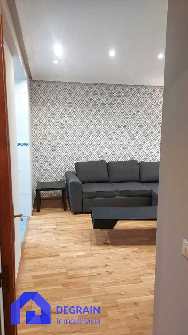 Wohnzimmer von Wohnung zum Verkauf in Oviedo  mit Heizung