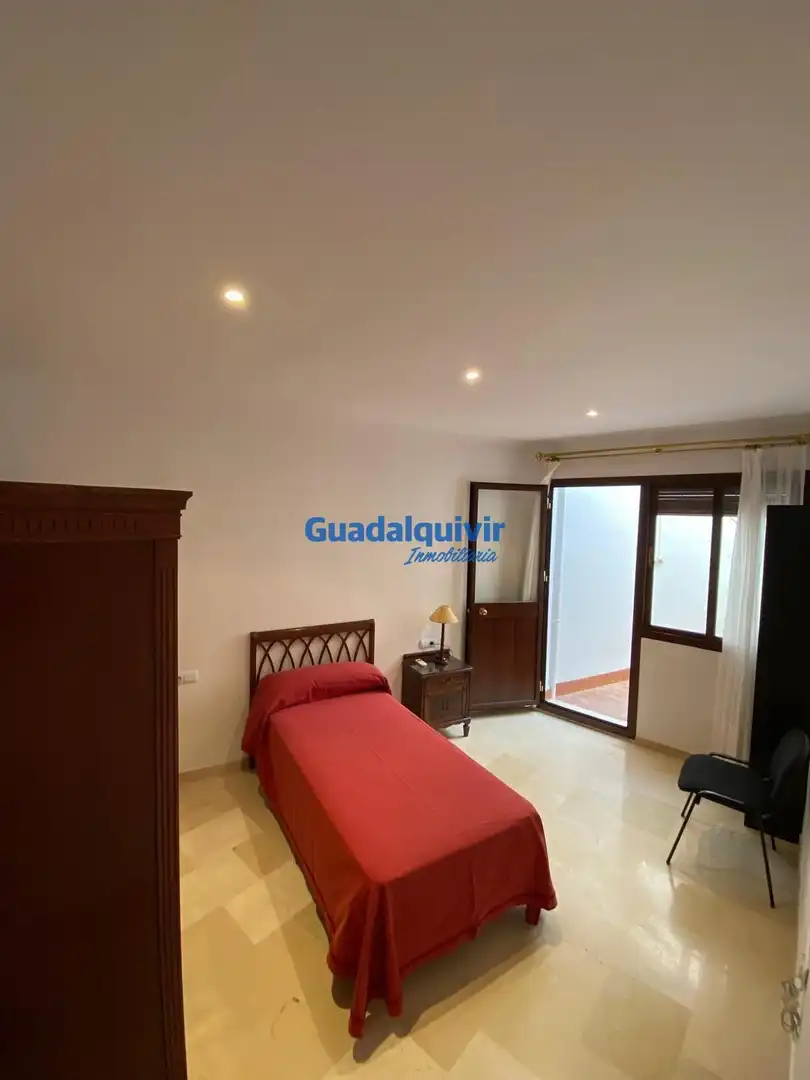 Bedroom of Flat for rent in Osuna  with Air Conditioner, Heating and Terrace