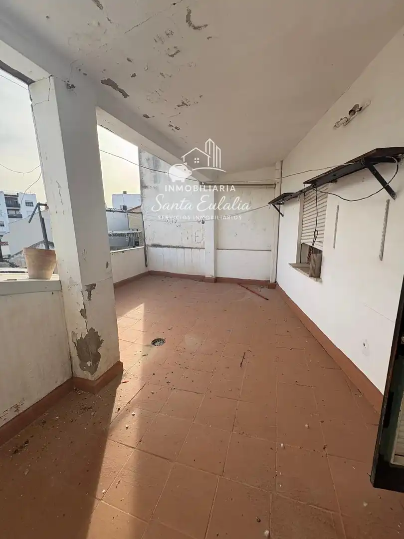 Außenansicht von Wohnung zum Verkauf in Mérida mit Klimaanlage und Terrasse
