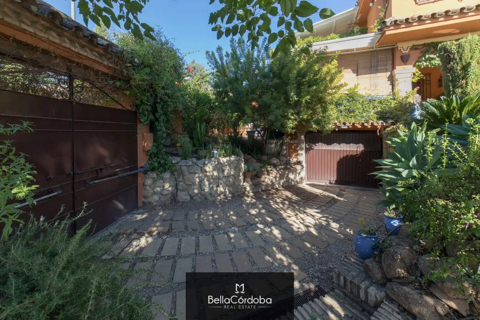 Garden of Houses for sale in Córdoba  with Air Conditioner, Heating and Terrace