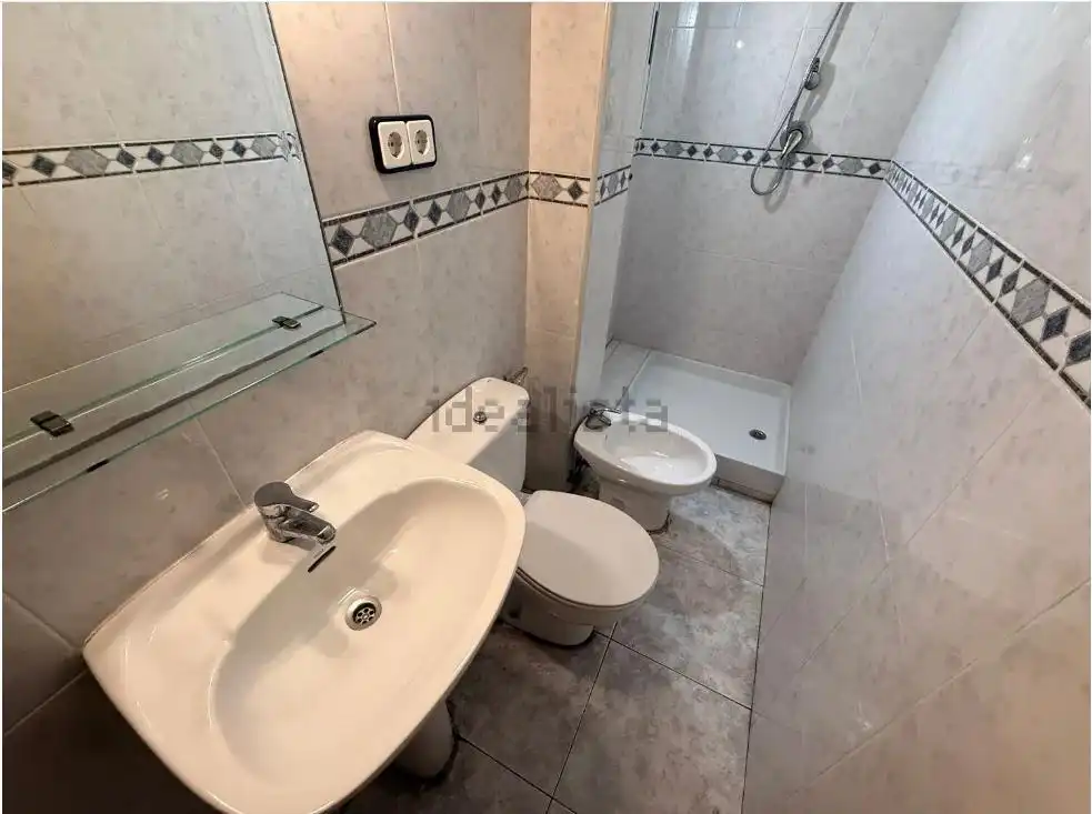 Baño de Piso en venta en Benidorm con Terraza
