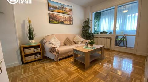 Photo 5 of Flat to rent in Calle Maqueda, Aluche, Madrid