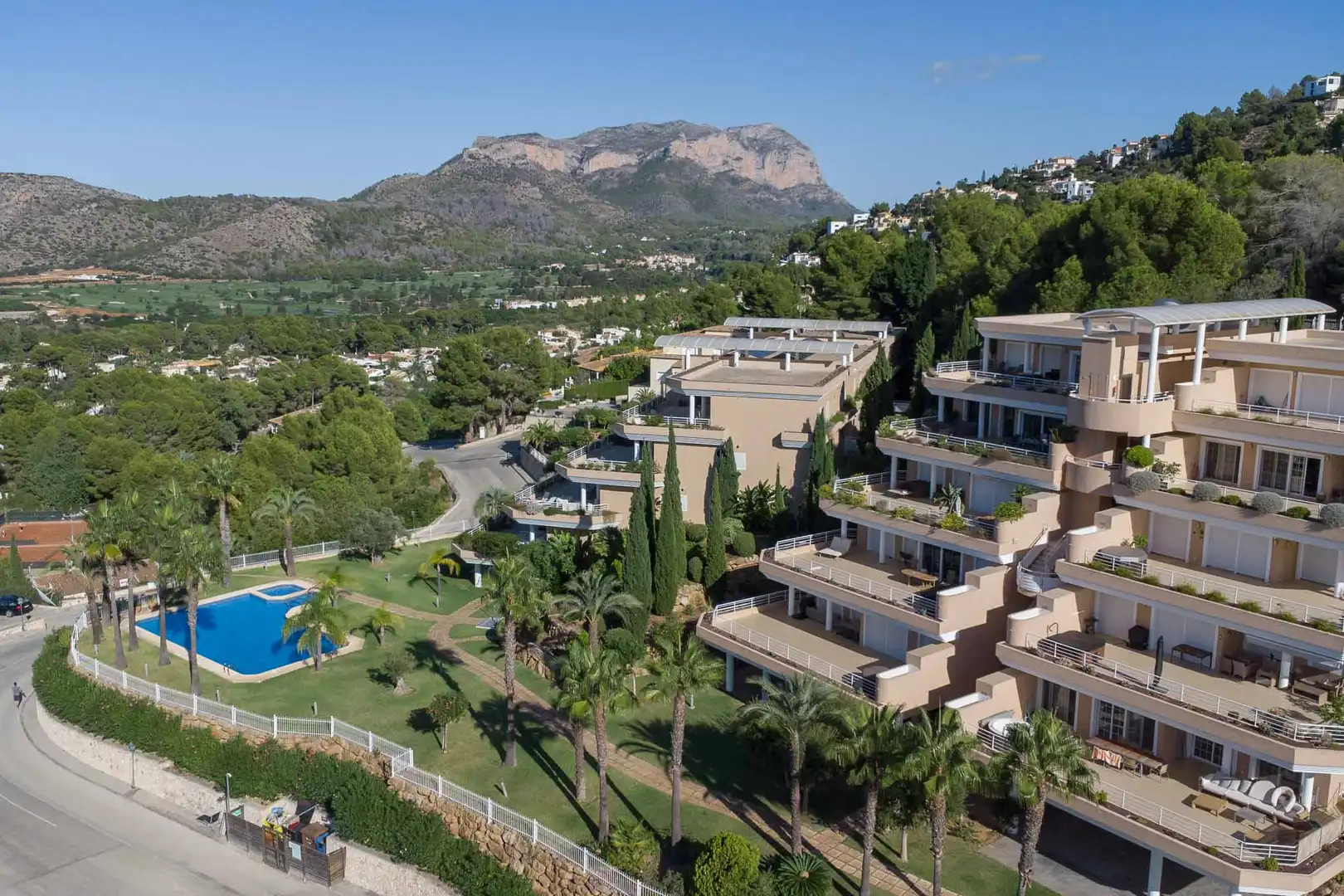 Vista exterior de Apartament en venda en Pedreguer amb Terrassa i Jacuzzi