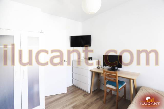 Local comercial en Venta en Alipark