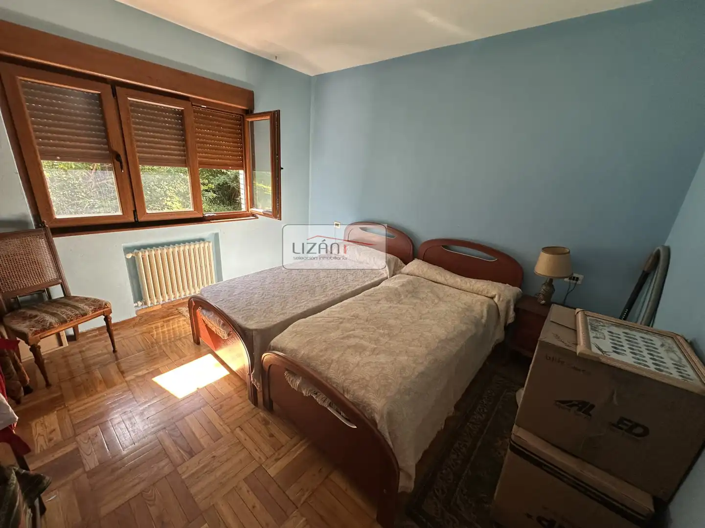 Dormitori de Casa o xalet en venda en Siero amb Calefacció i Parquet