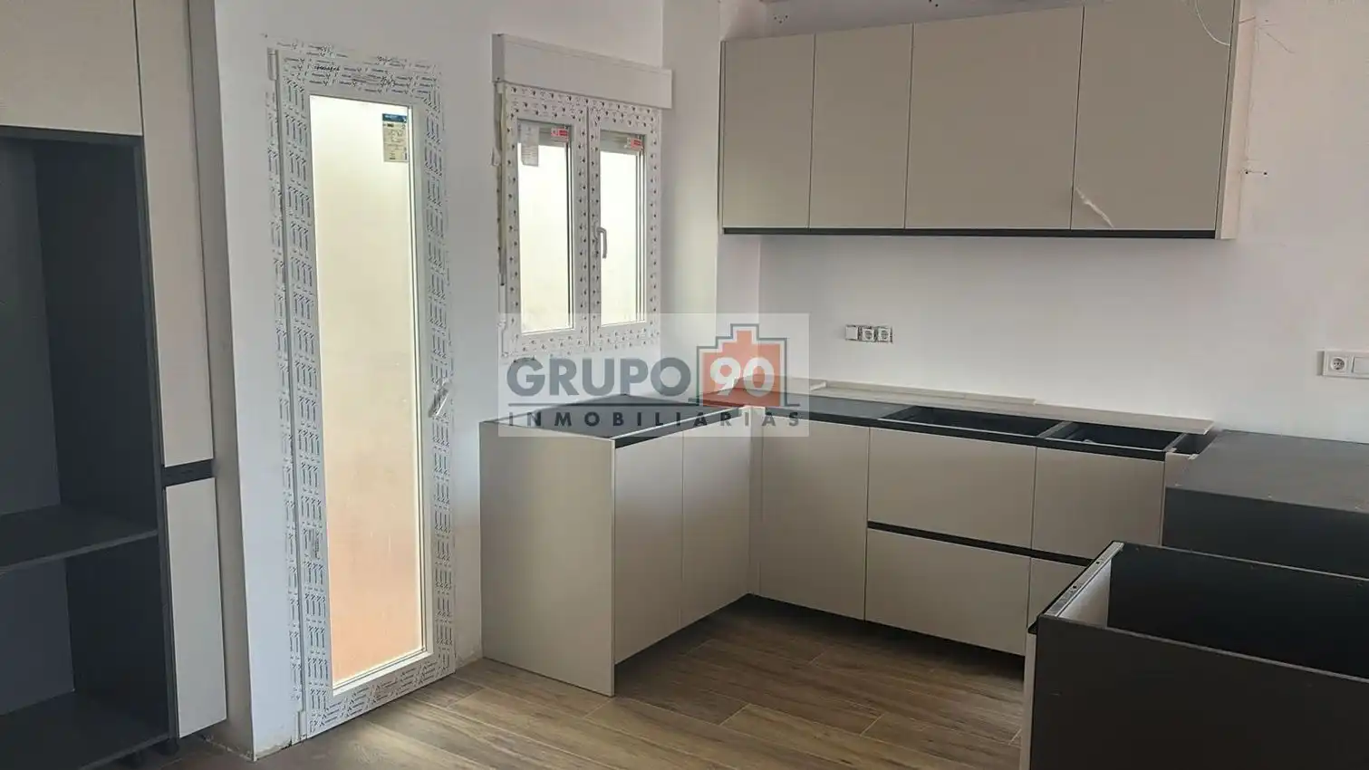 Cuina de Casa o xalet en venda en Alginet amb Aire condicionat, Terrassa i Balcó