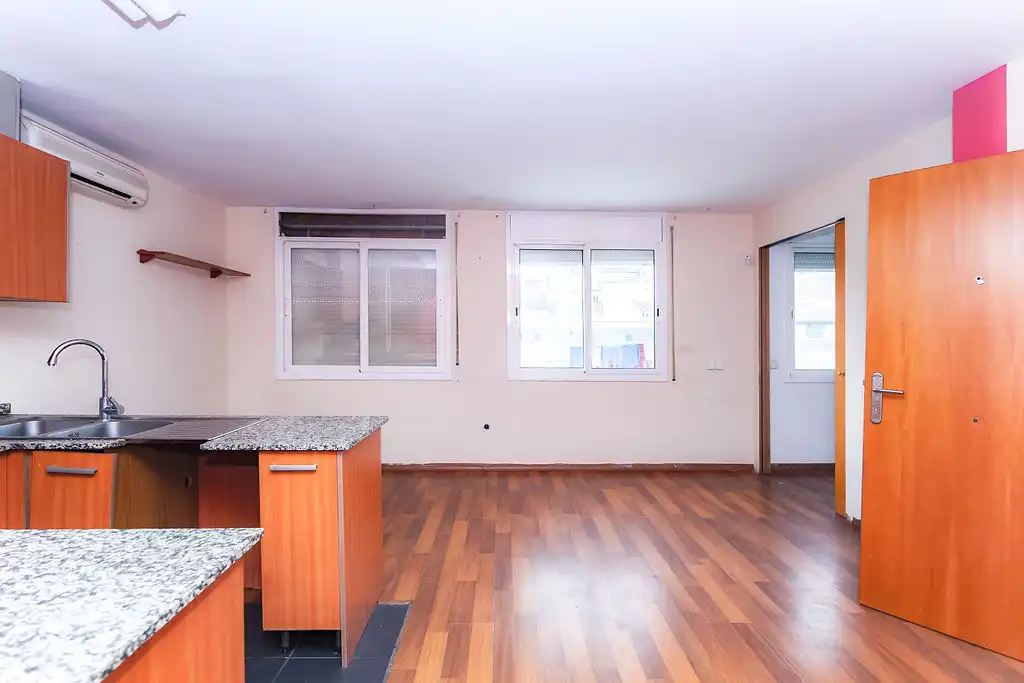 Schlafzimmer von Wohnungen zum Verkauf in Terrassa