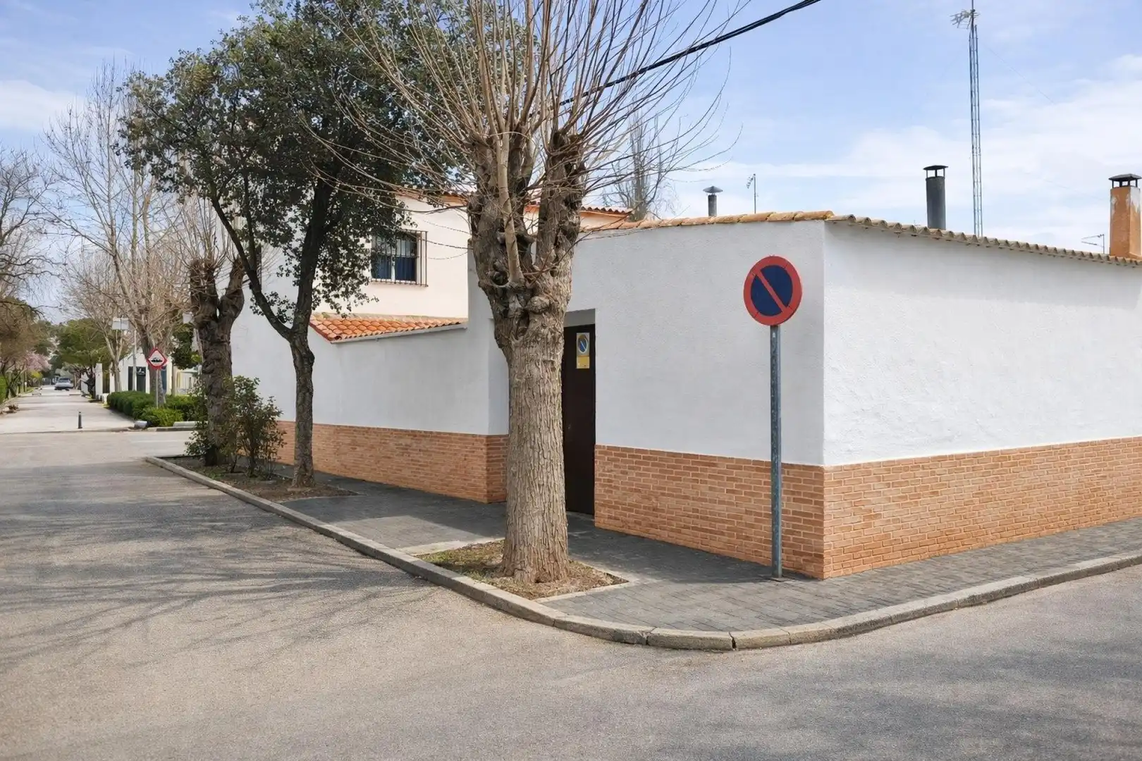 Vista exterior de Casa o chalet en venta en Alcázar de San Juan con Calefacción