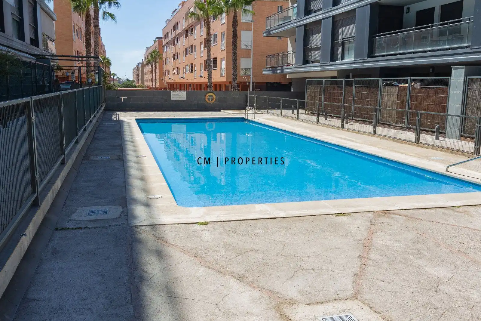 Piscina de Ático de alquiler en Sagunto / Sagunt con Calefacción, Terraza y Trastero