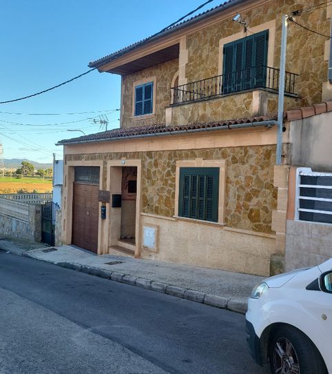 Foto 2 de Casa o chalet en venta en Carrer del Puput, 22, Son Ferriol, Palma de Mallorca