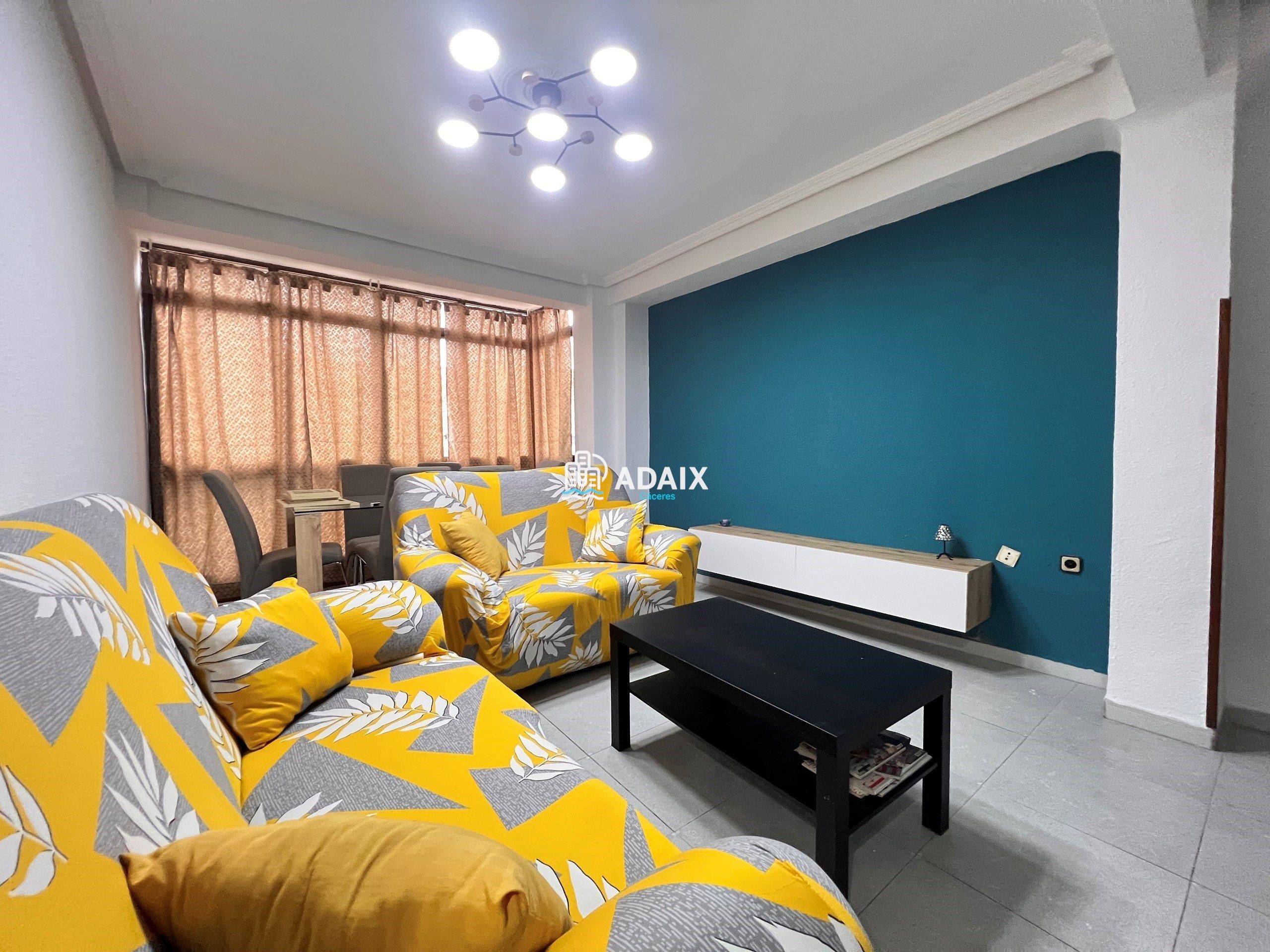 Living room of Flat to rent in Cáceres Capital