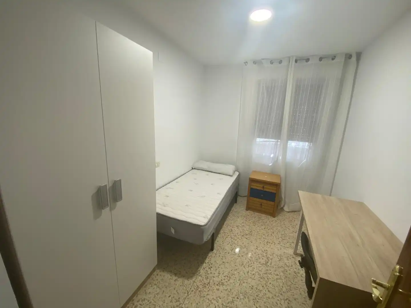 Bedroom of Flat for rent in Granada  with Terrace and Furnished