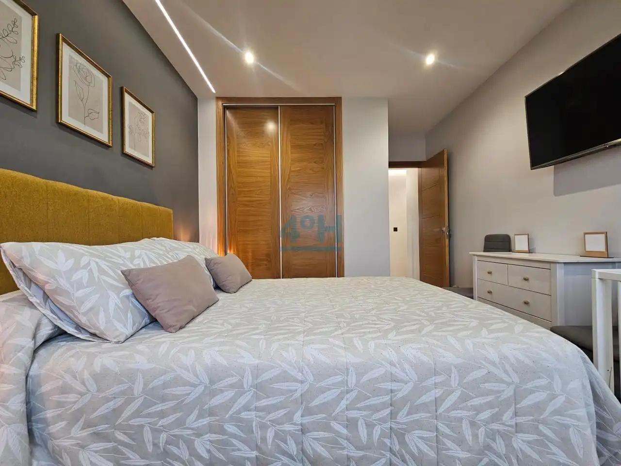 Habitación de Piso en venta en Ourense Capital  con Aire acondicionado, Calefacción y Trastero