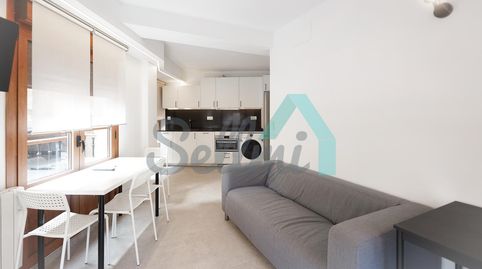 Foto 4 von Wohnung zur Miete in Jovellanos, Casco Histórico, Oviedo