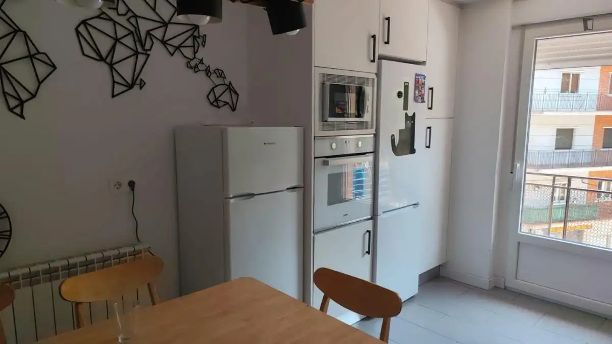 Kitchen of Apartments for share in Vidal