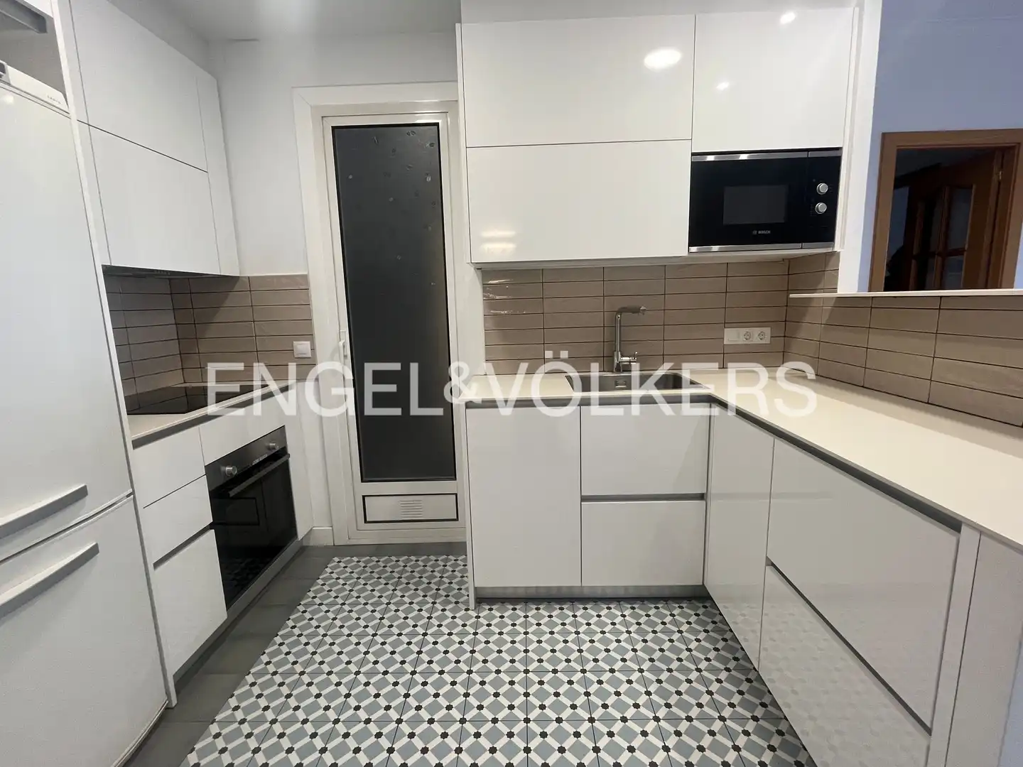 Kitchen of Flat for sale in Barcelona  with Air Conditioner, Heating and Parquet flooring
