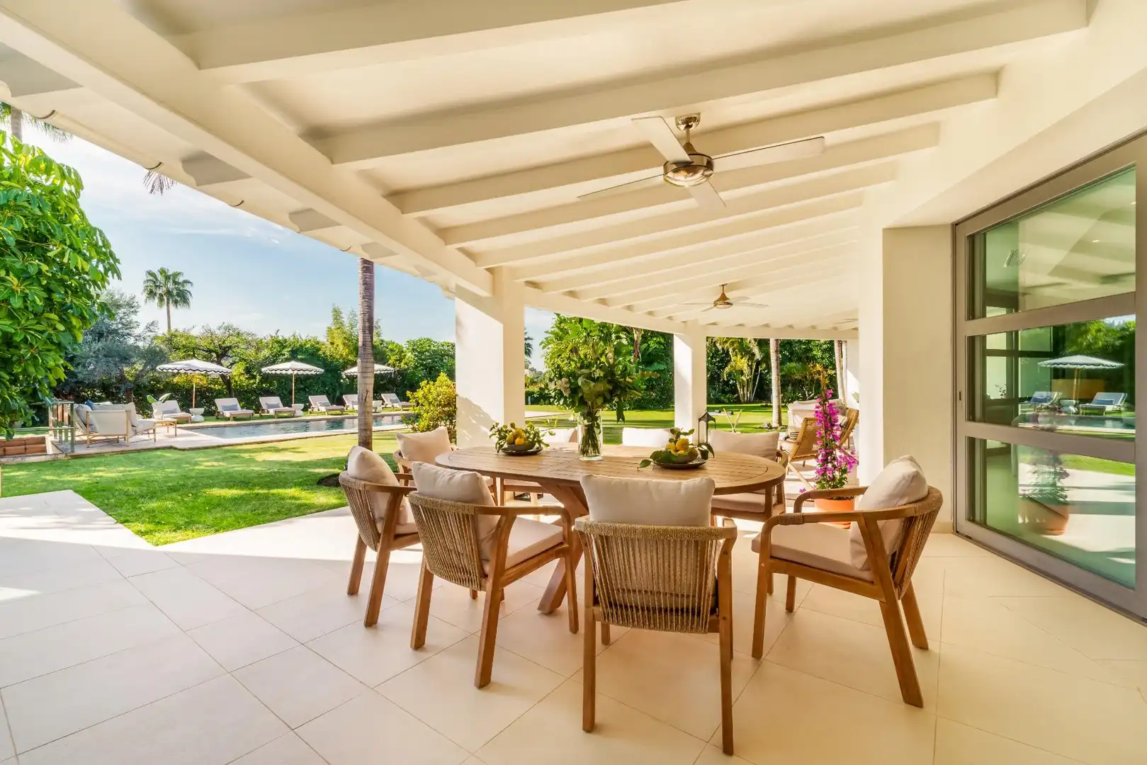 Terraza de Casa o chalet en venta en Marbella con Aire acondicionado, Jardín privado y Terraza