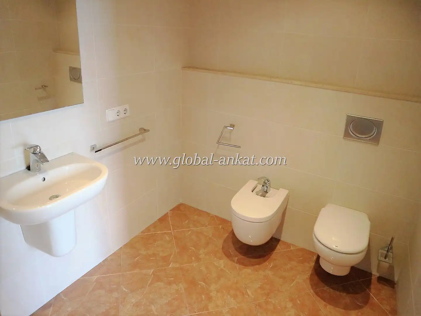 Baño de Piso de alquiler en Felanitx con Aire acondicionado, Calefacción y Terraza
