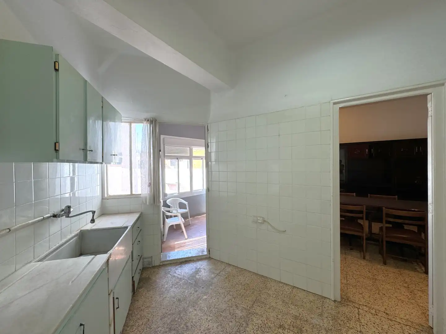 Cuina de Casa o xalet en venda en Serra amb Terrassa i Balcó
