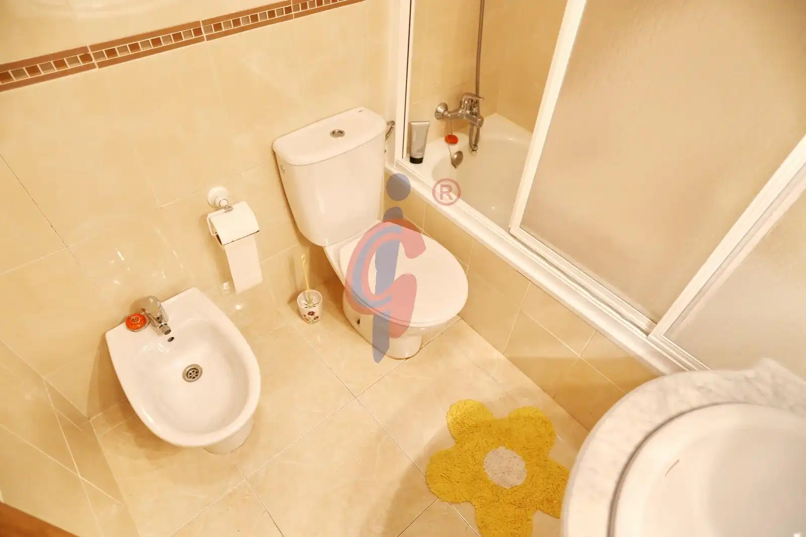 Baño de Piso en venta en Guardamar del Segura con Aire acondicionado, Calefacción y Terraza