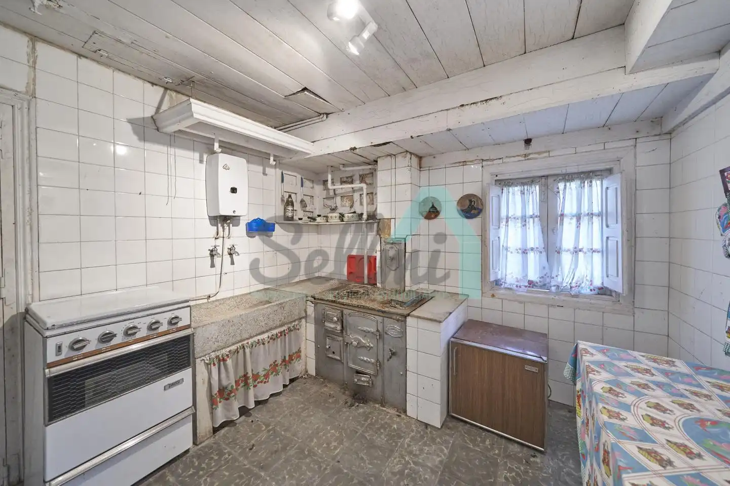 Cocina de Casa o chalet en venta en Oviedo  con Jardín privado, Parquet y Terraza