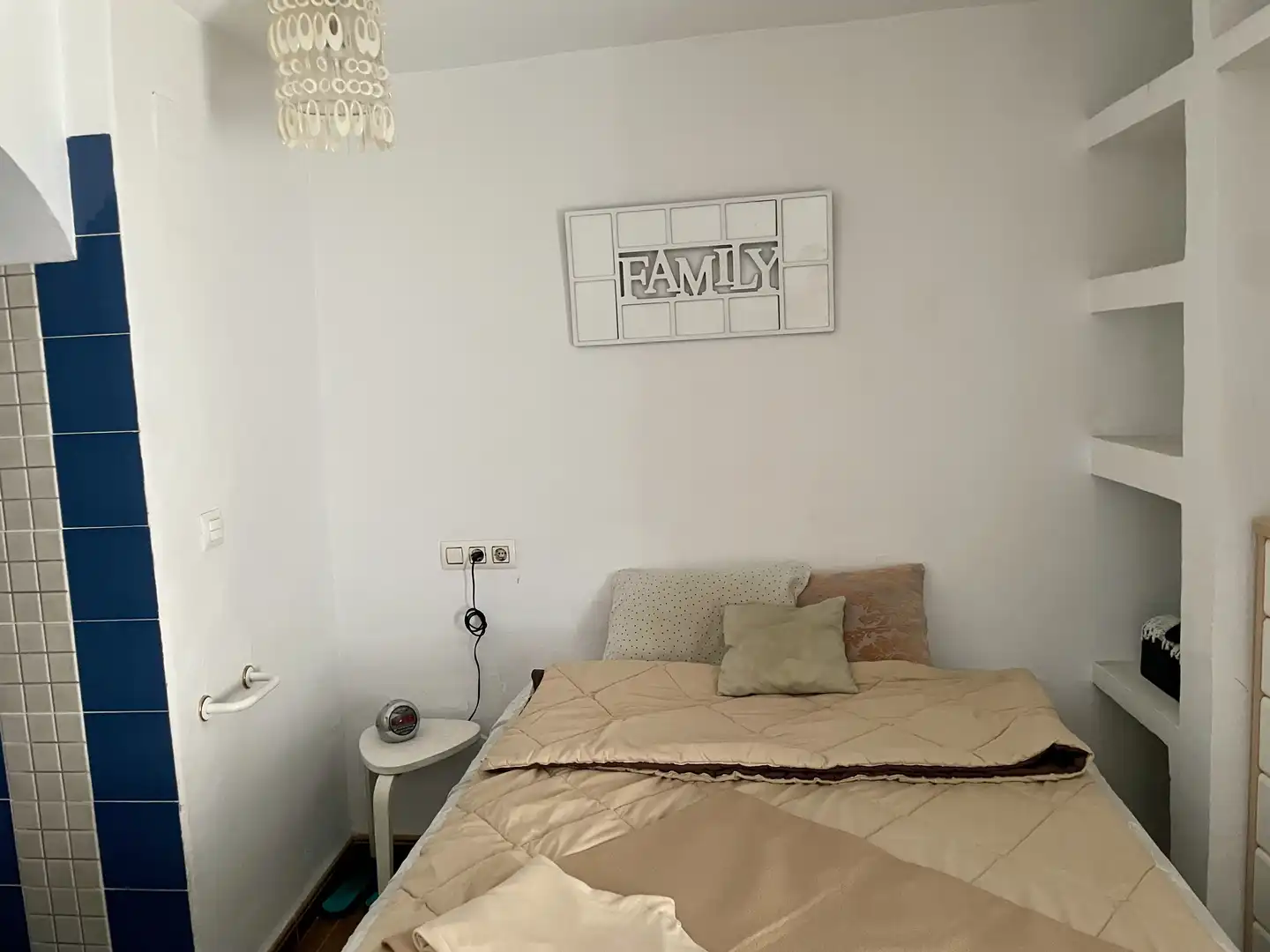Dormitori de Casa adosada en venda en Álora amb Terrassa, Traster i Moblat