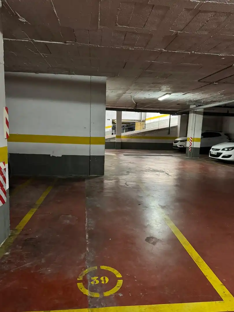 Parkplatz von Wohnung zum Verkauf in Mijas mit Klimaanlage und Terrasse