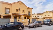 Exterior view of Single-family semi-detached for sale in Alhaurín de la Torre  with Air Conditioner, Terrace and Storage room