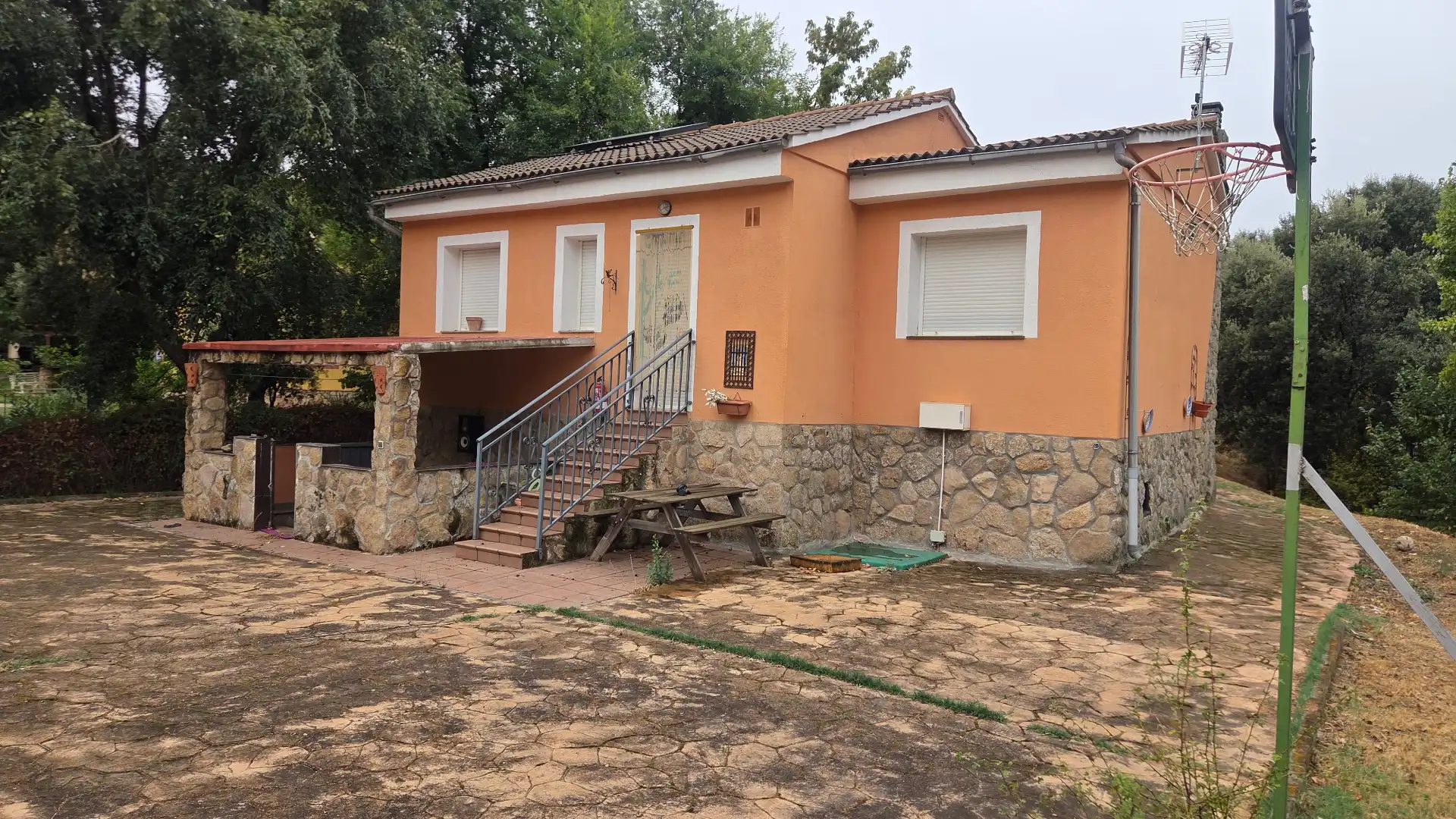 Vista exterior de Casa o chalet en venta en Maello con Calefacción, Jardín privado y Terraza