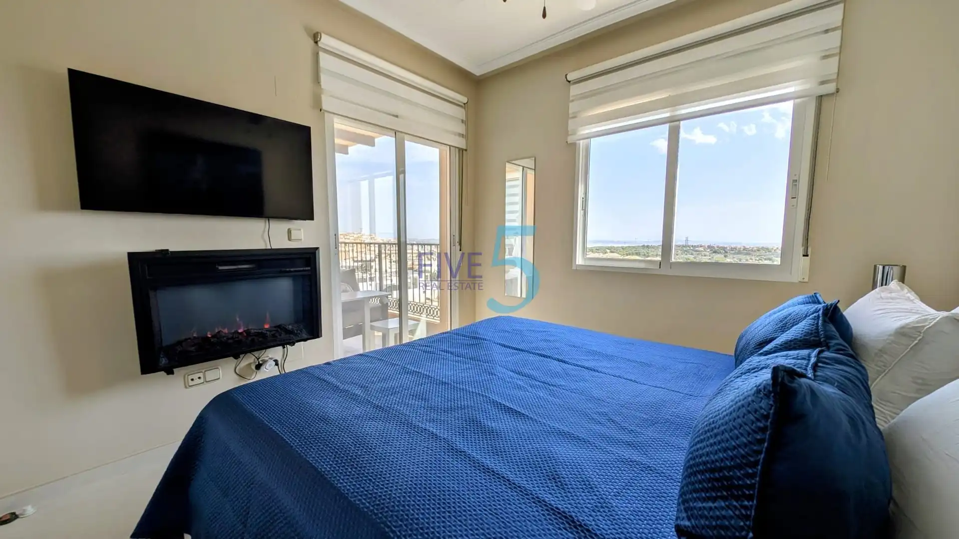 Bedroom of Flat for sale in Orihuela  with Air Conditioner, Heating and Storage room