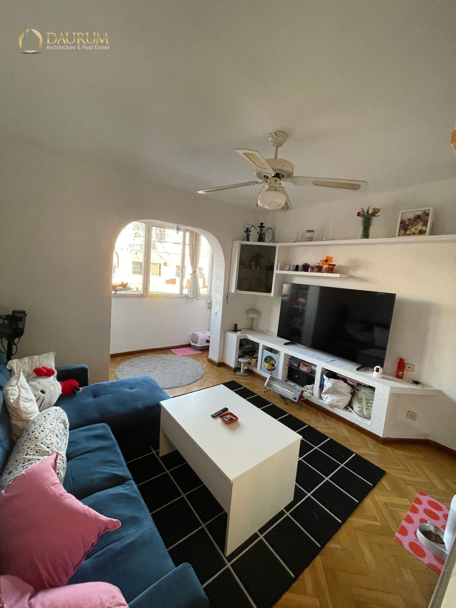 Sala de estar de Piso en venta en  Madrid Capital con Calefacción y Amueblado