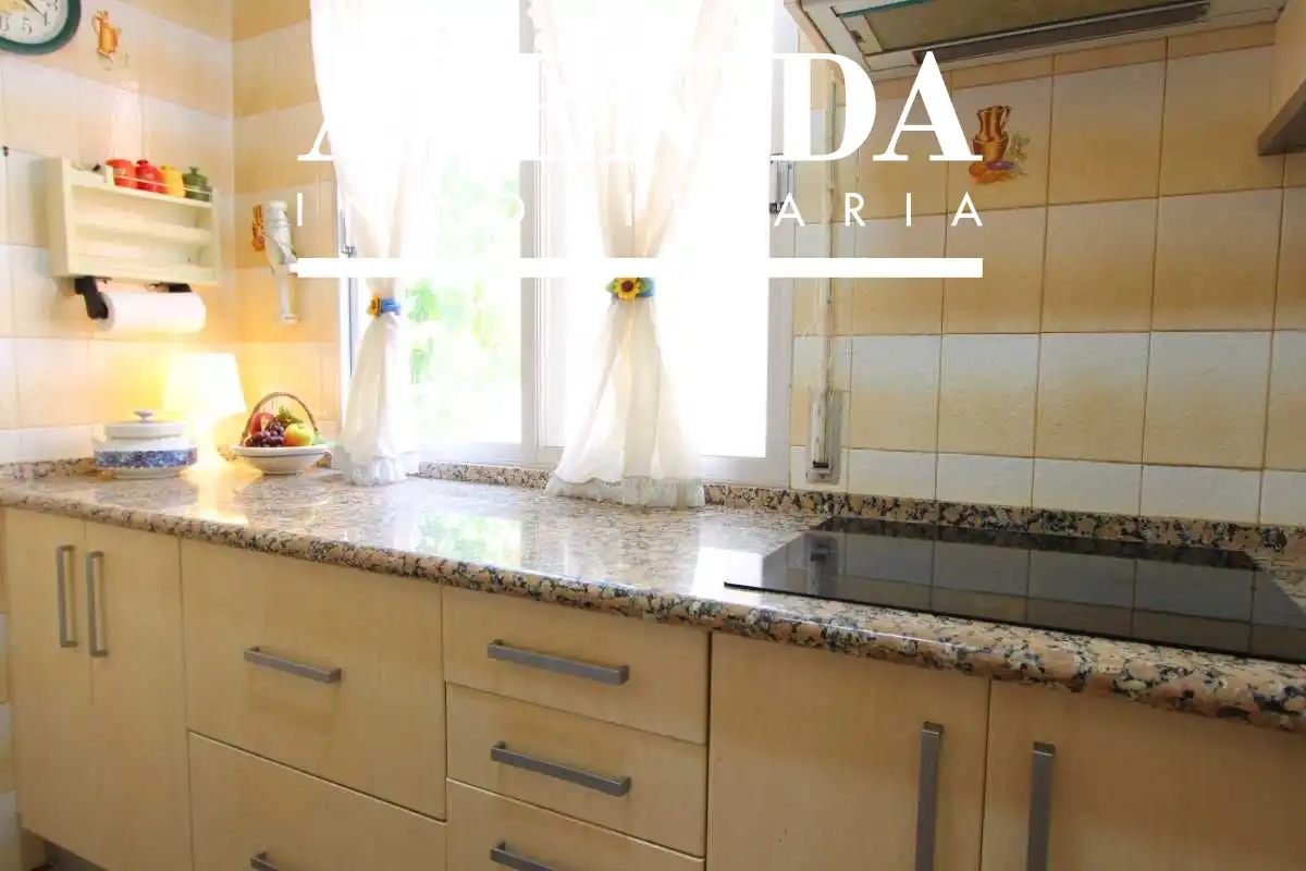 Kitchen of Houses for sale in Oropesa del Mar / Orpesa  with Air Conditioner and Terrace