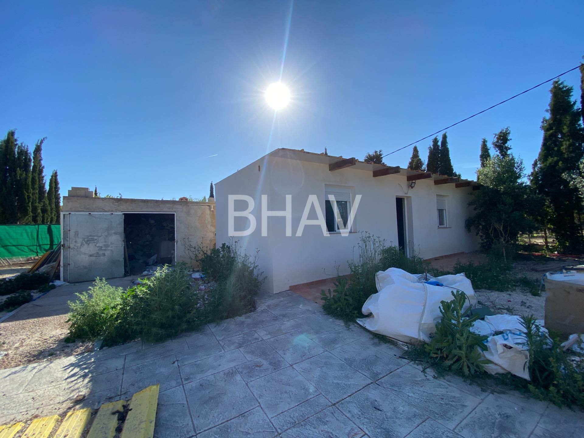 Country house for sale in Agost  with Air Conditioner, Terrace and Swimming Pool